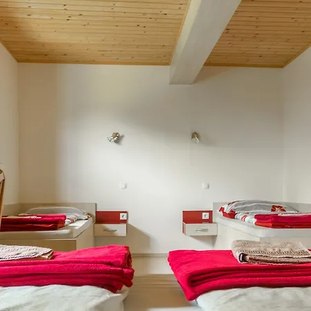 Petek Appartamento Gornji Grad