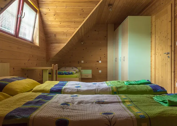 Petek דירה Gornji Grad